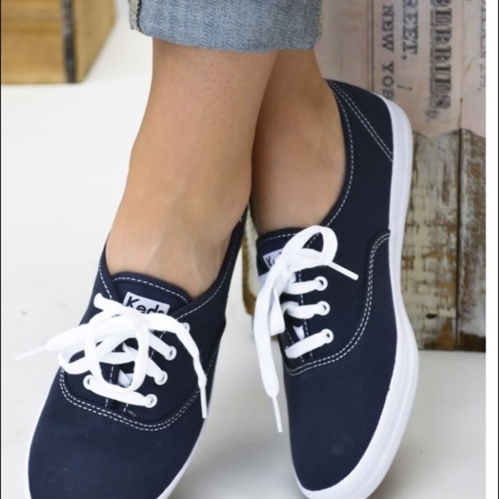 Navy blue Keds size 9 worn 1x